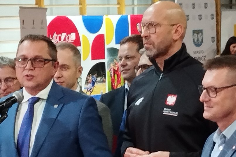 Łowicz. Podpisano umowę na dofinansowanie z Ministerstwa Sportu