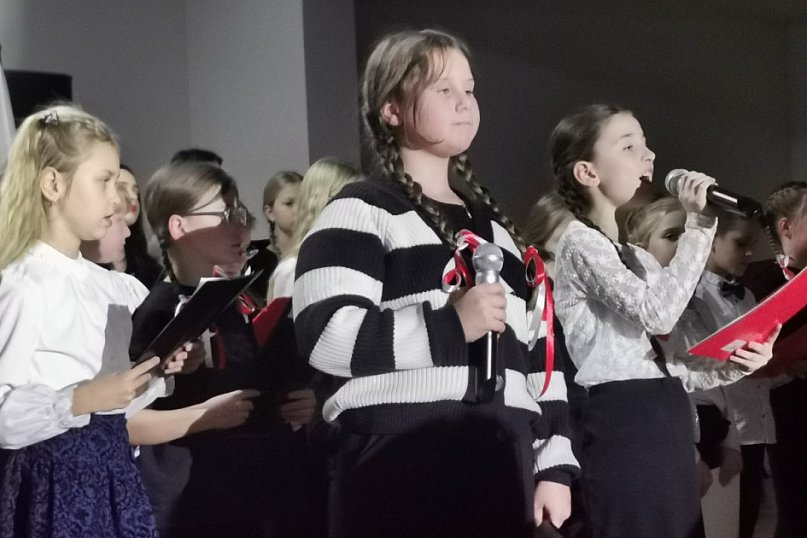 Koncert Pieśni Patriotycznych w Chąśnie Drugim