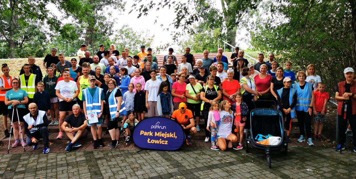 Parkrun Łowicz - 156 edycja wspólnej aktywności w parku Błonie. fot. tb/NŁ