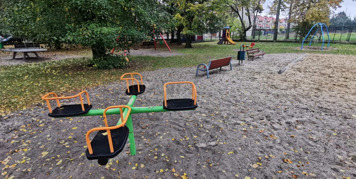Plac zabaw w parku Mickiewicza. fot. tb/NŁ