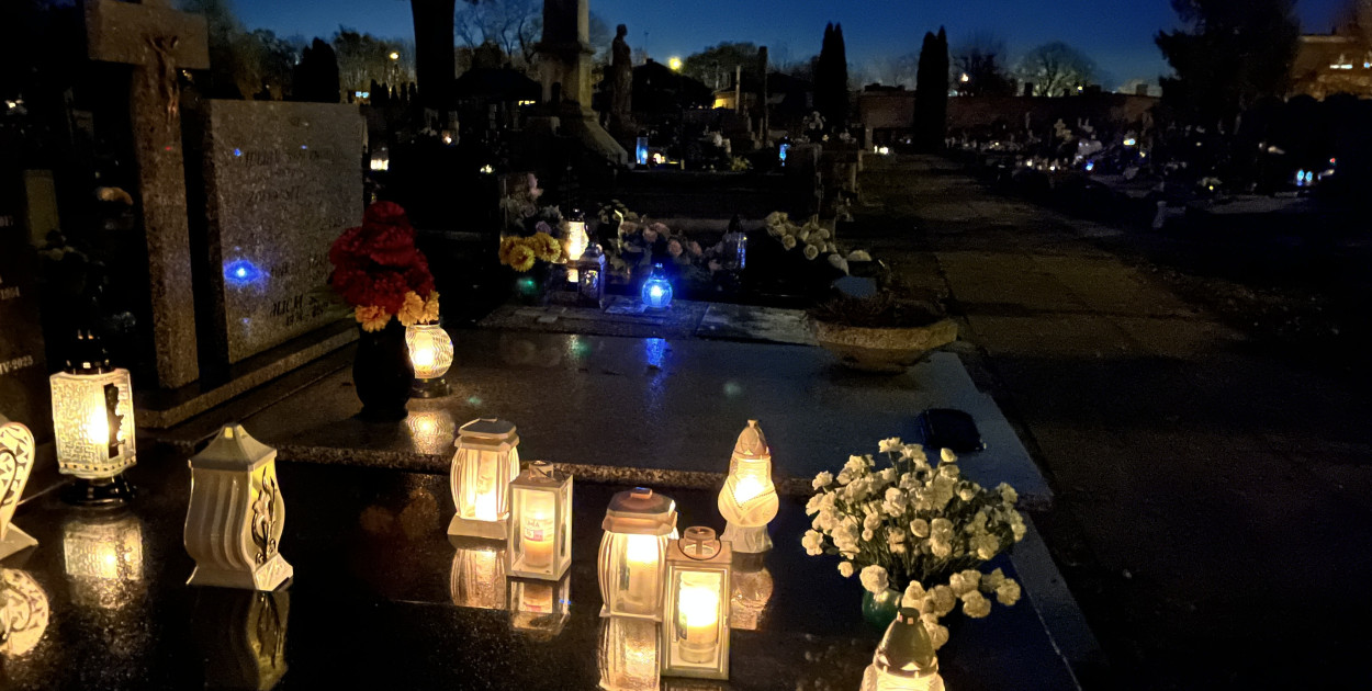 Przed dniem Wszystkich Świętych. To ich pożegnaliśmy w ciągu minionego roku