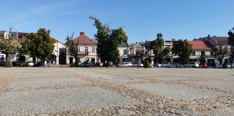 Nowy Rynek w Łowiczu.