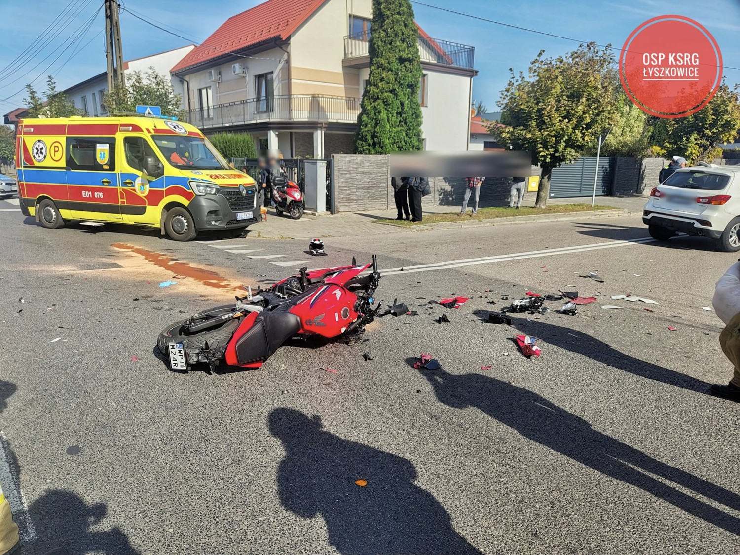 Wypadek w Łyszkowicach Fot. OSP KRG Łyszkowice